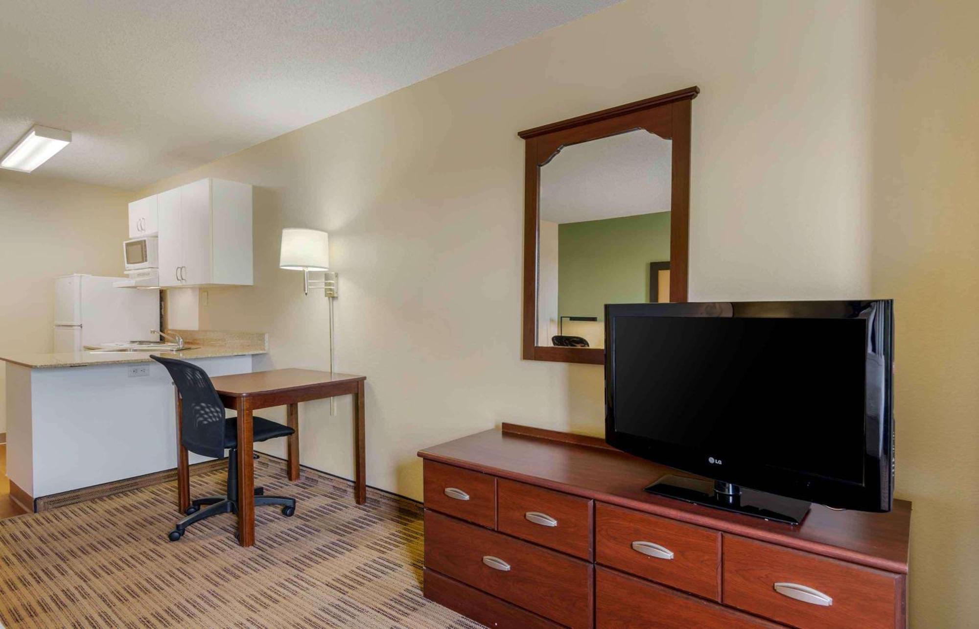 Extended Stay America Select Suites - Atlanta - Alpharetta - Rock Mill Rd Ngoại thất bức ảnh