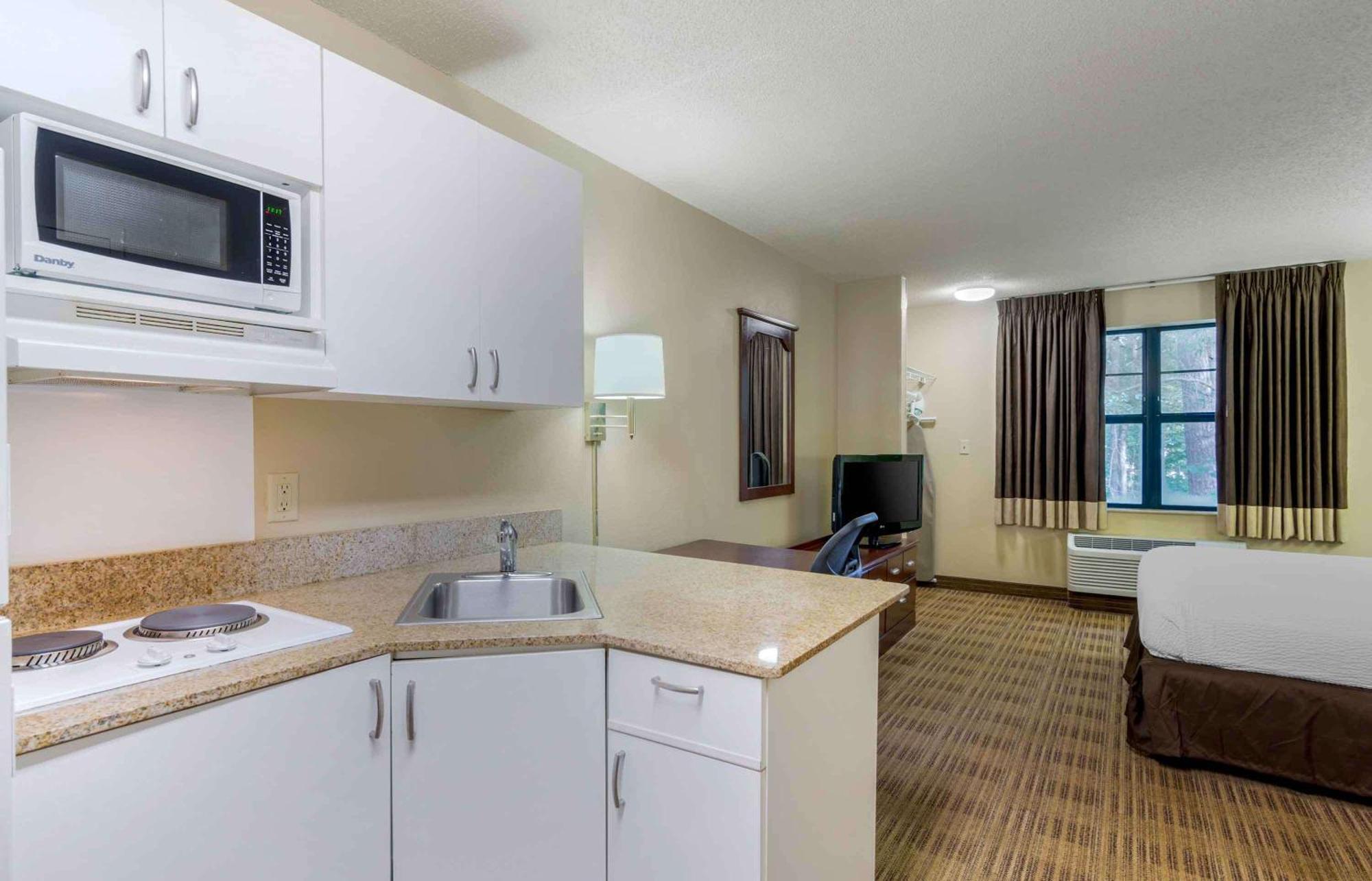 Extended Stay America Select Suites - Atlanta - Alpharetta - Rock Mill Rd Ngoại thất bức ảnh